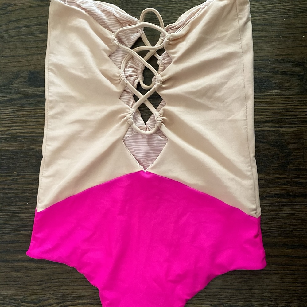 Acacia Swimwear Bronx One Piece Strapless Medium M